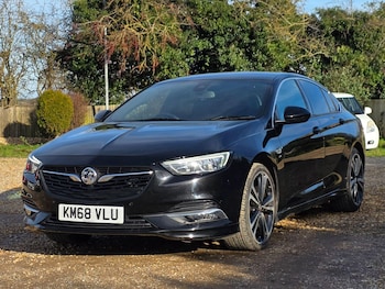 Used Vauxhall Insignia 2019 for sale - 77657621: Photo