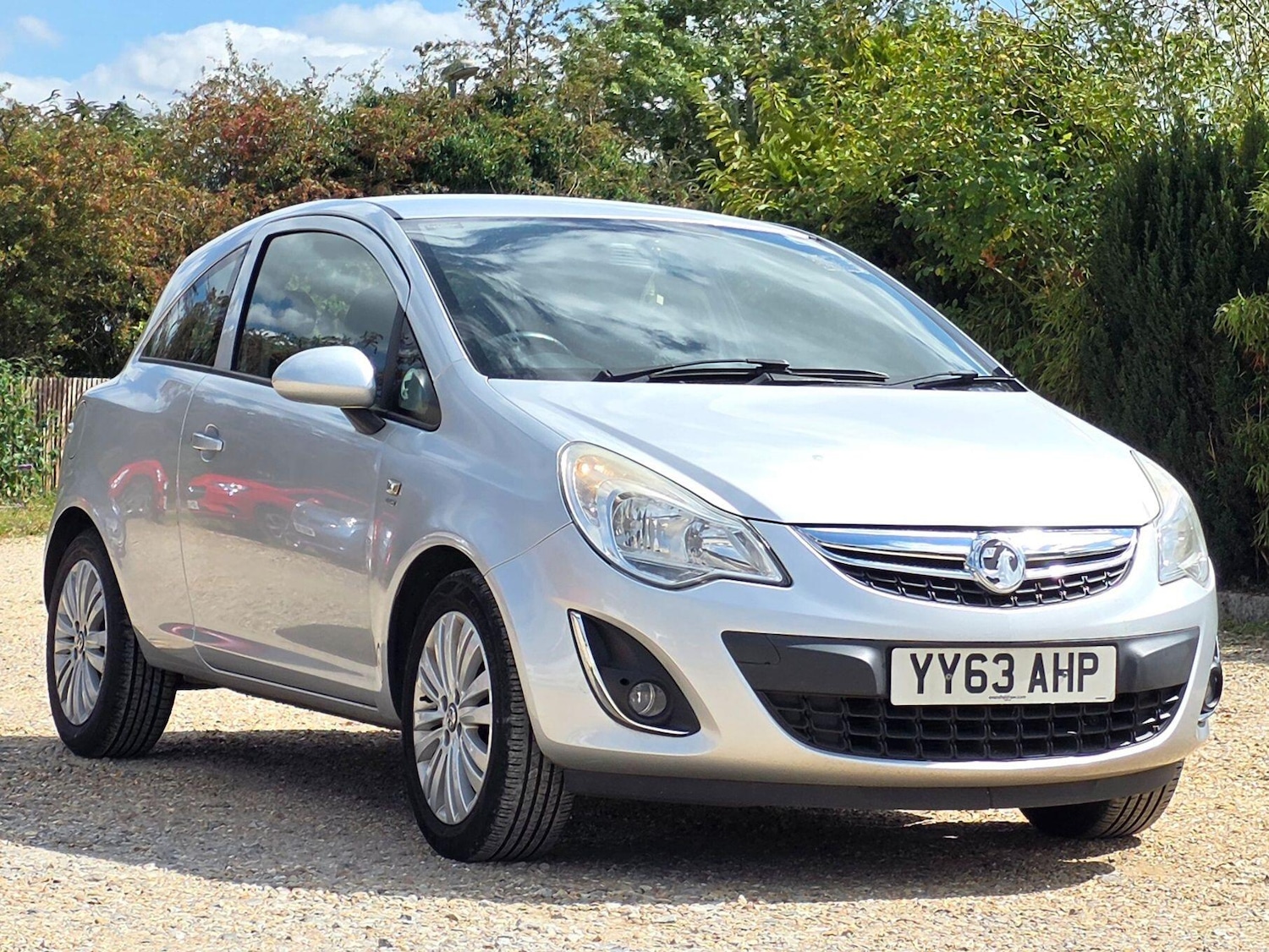 Used Vauxhall Corsa 2013 for sale - 77120625: Photo 5