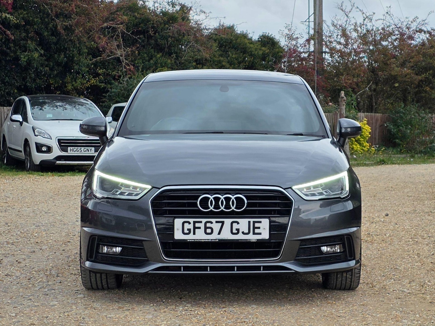 Used Audi A1 2017 for sale - 76753099: Photo 2