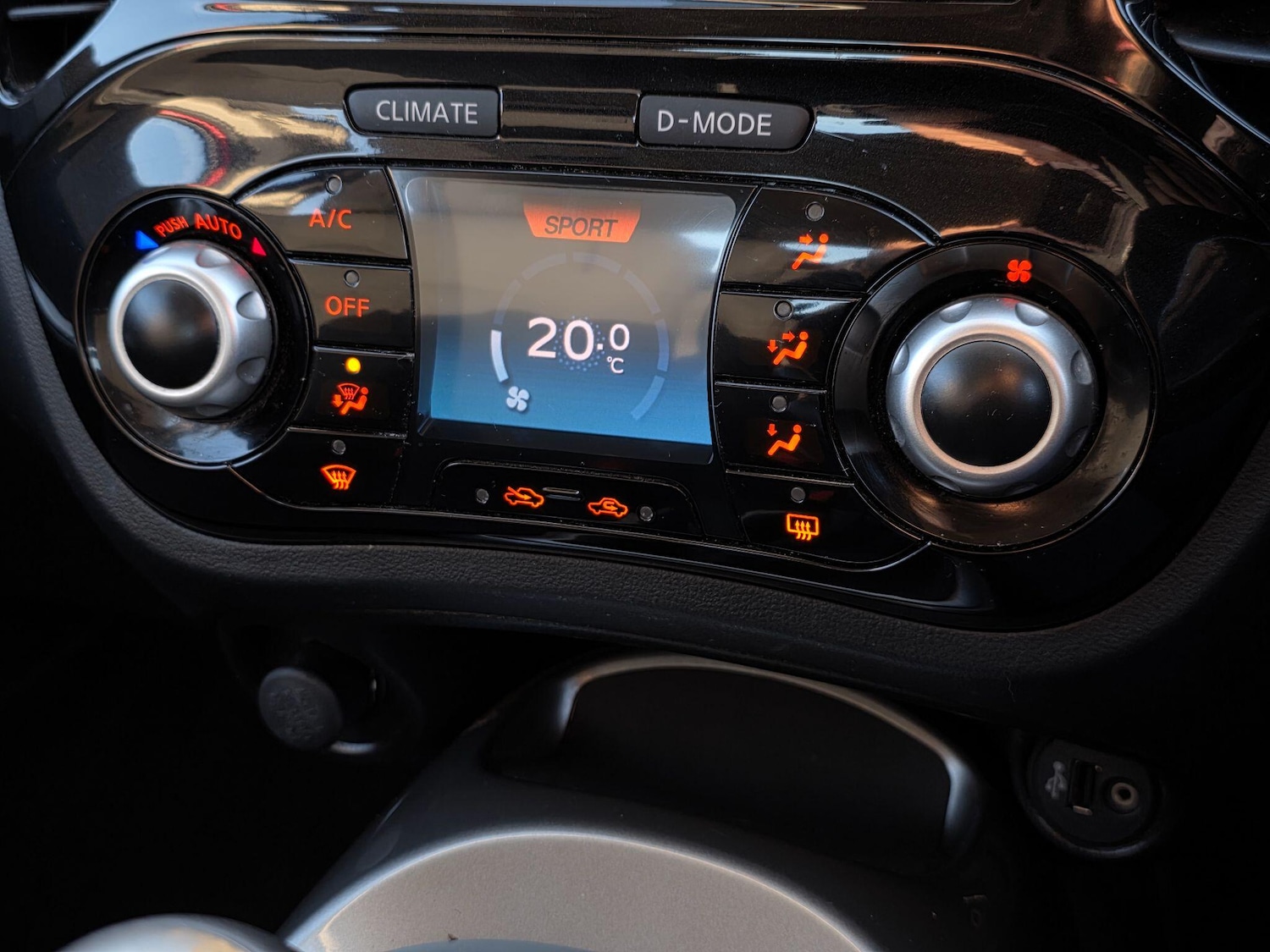 Used Nissan Juke 2013 for sale - 77016237: Photo 25