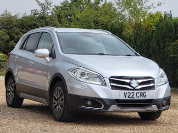Used Suzuki SX4 S-Cross 2016 for sale - 76752758: Photo