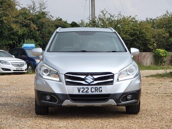 Used Suzuki SX4 S-Cross 2016 for sale - 76752758: Photo
