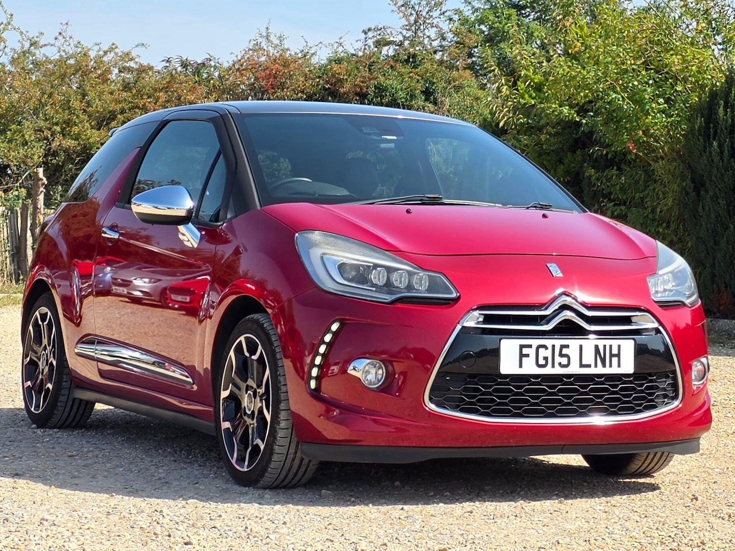 Used Citroen DS3 2015 for sale - 76753145: Photo 1