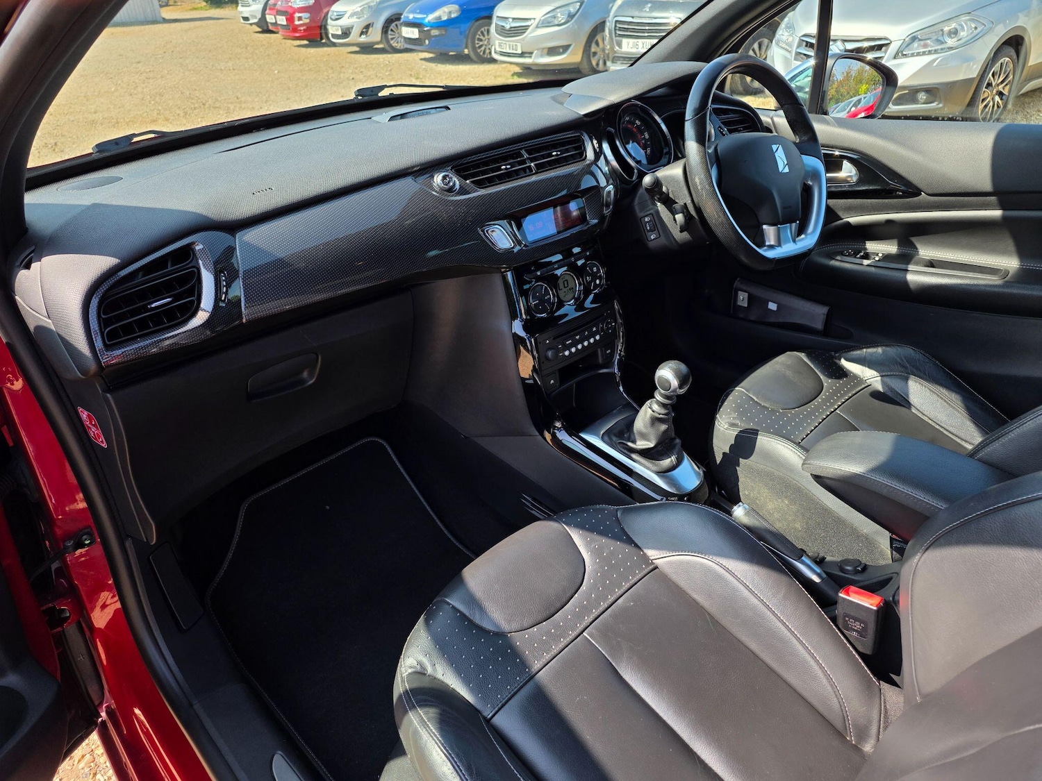 Used Citroen DS3 2015 for sale - 76753145: Photo 14