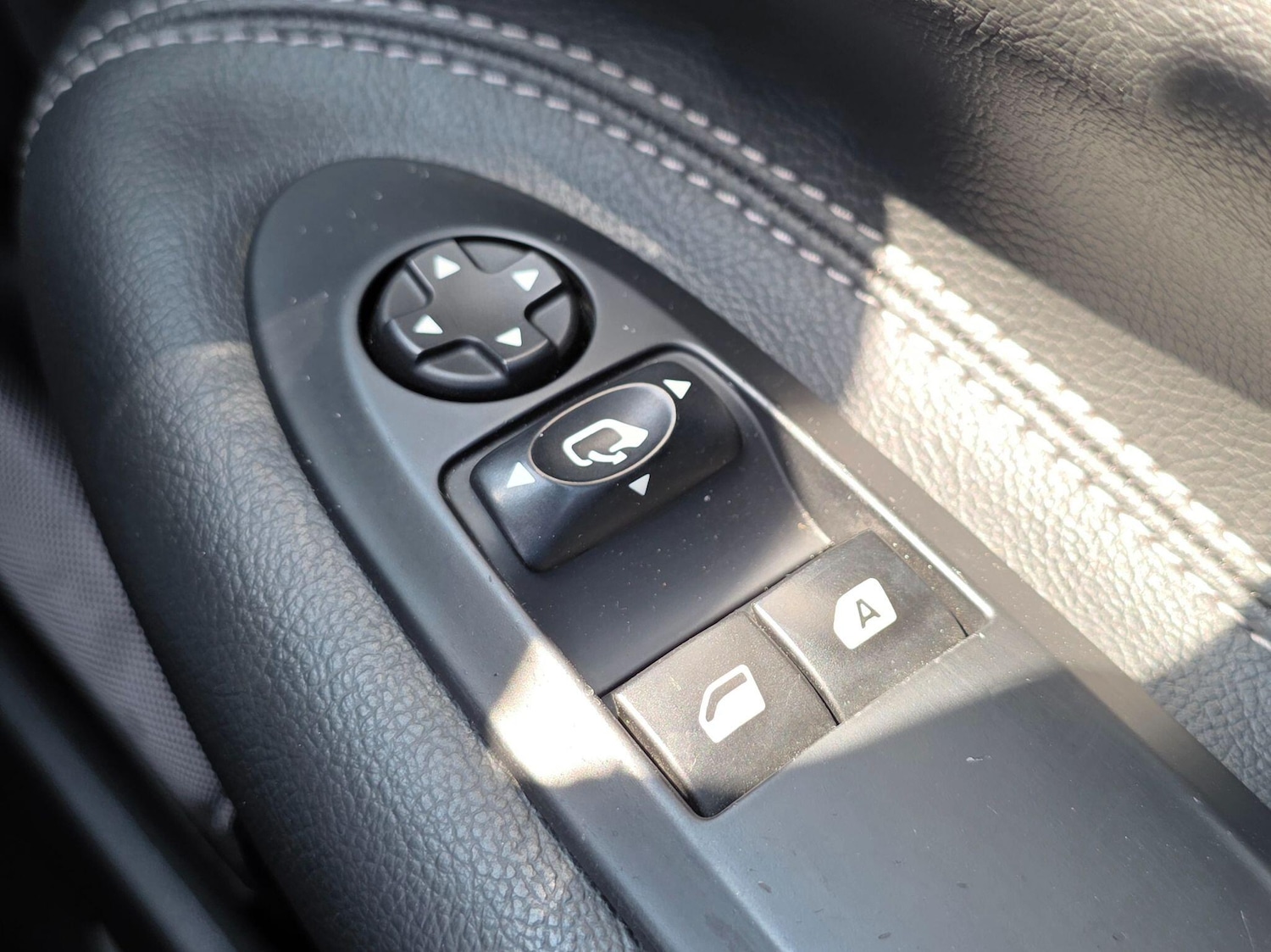 Used Citroen DS3 2015 for sale - 76753145: Photo 17