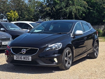 Used Volvo V40 2016 for sale - 78854532: Photo