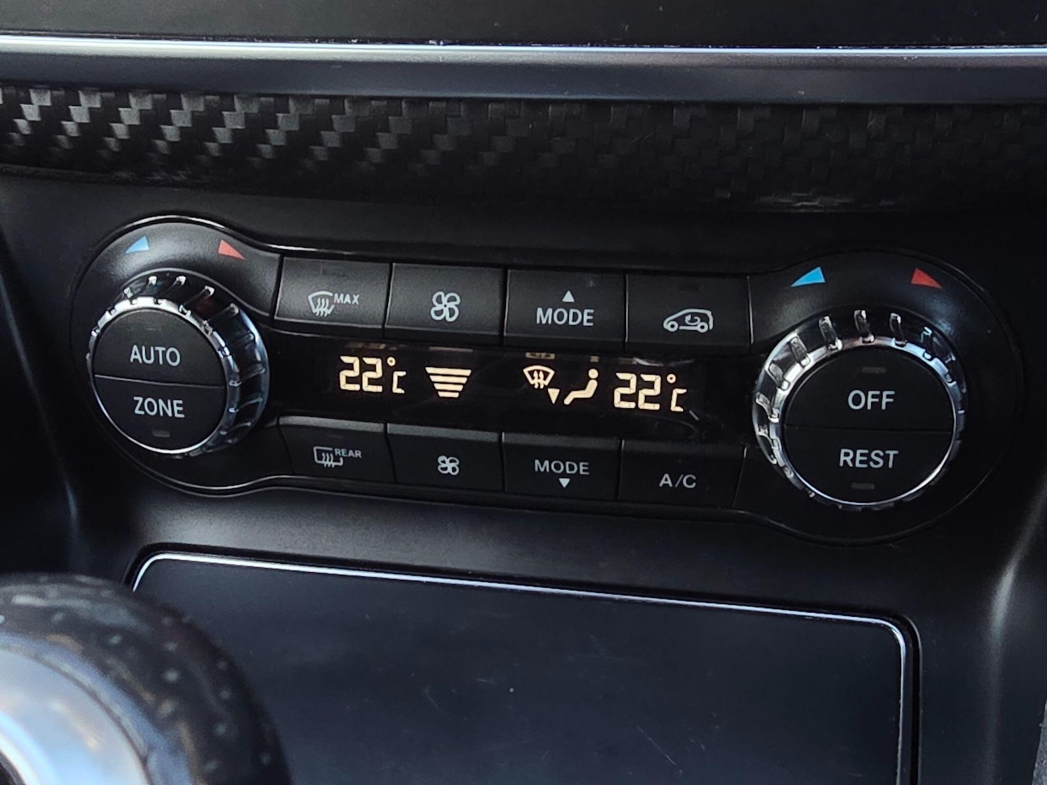 Used Mercedes-Benz A-Class 2017 for sale - 76936272: Photo 18