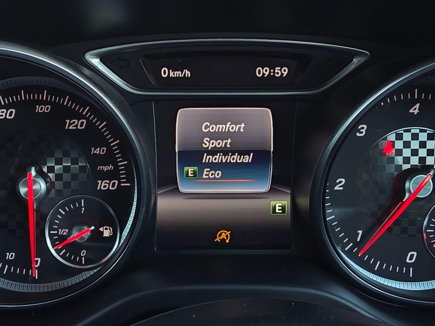 Used Mercedes-Benz A-Class 2017 for sale - 76936272: Photo 27