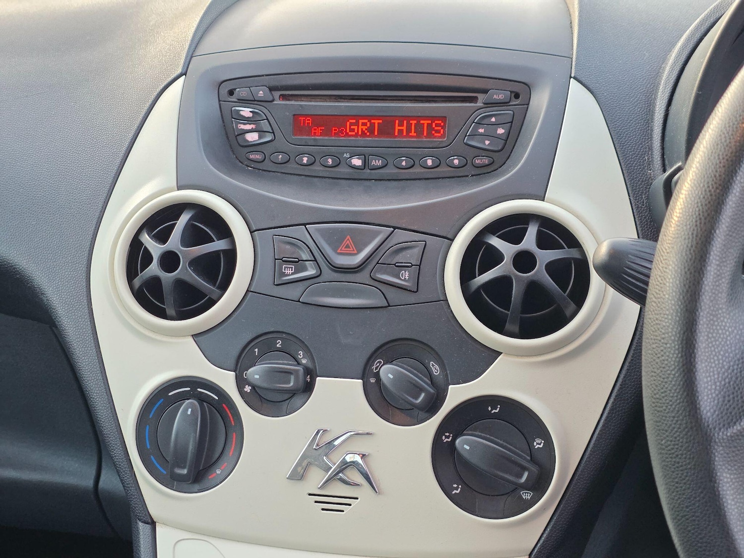 Used Ford Ka 2010 for sale - 76936313: Photo 12