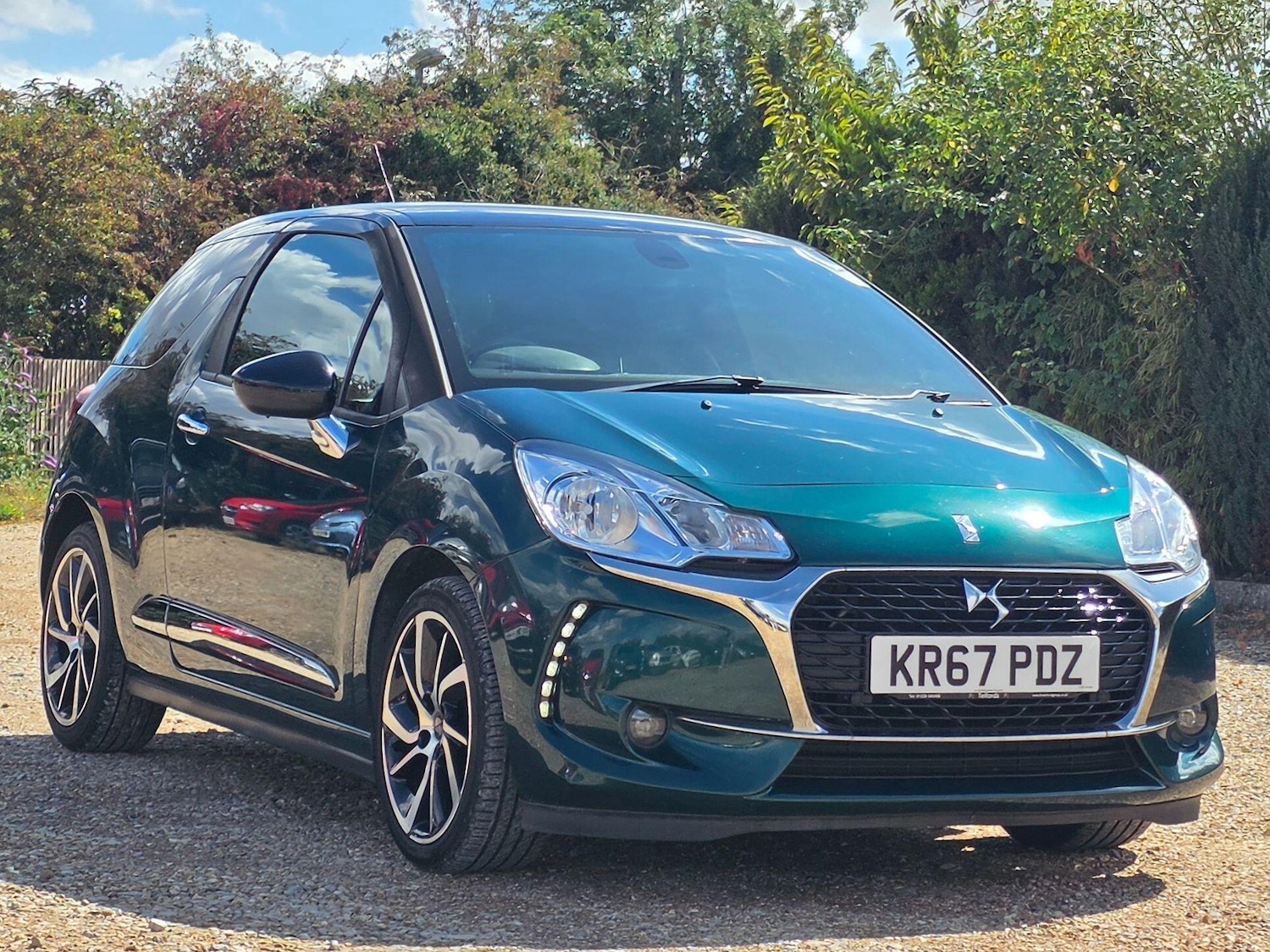 Used DS Automobiles DS 3 2017 for sale - 76752384: Photo 1