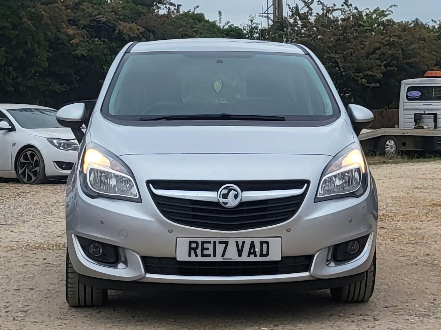 Used Vauxhall Meriva 2017 for sale - 76753002: Photo 6