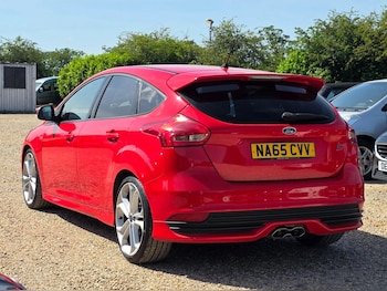 Used Ford Focus 2015 for sale - 78796382: Photo