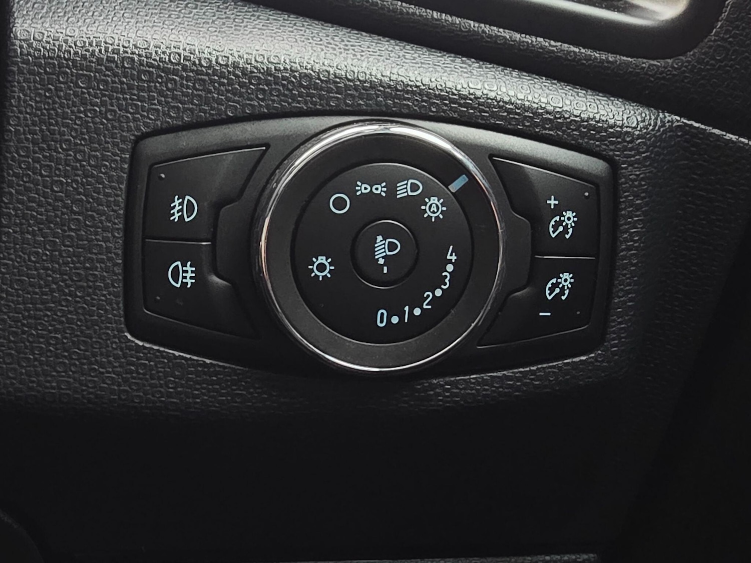 Used Ford Ecosport 2018 for sale - 77330656: Photo 15