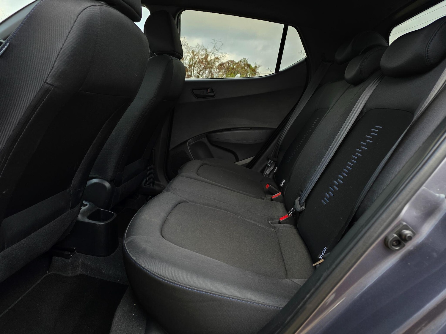 Used Hyundai i10 2018 for sale - 76952829: Photo 17