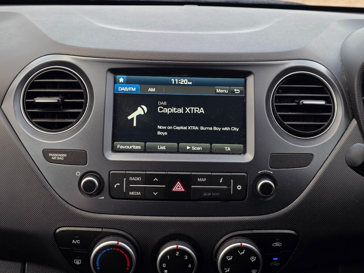 Used Hyundai i10 2018 for sale - 76952829: Photo 22