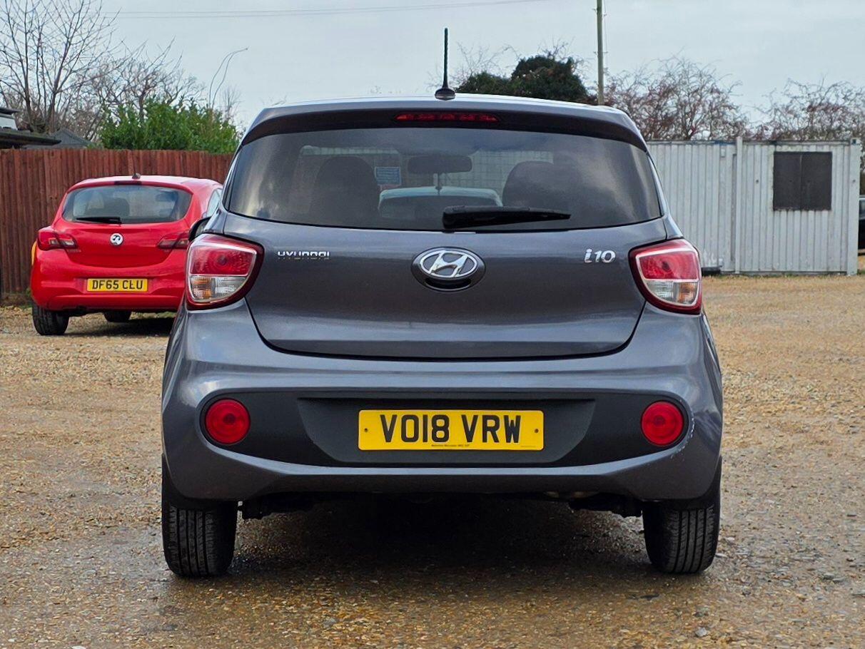 Used Hyundai i10 2018 for sale - 76952829: Photo 9