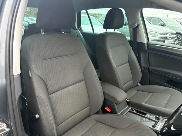 Used Volkswagen Golf 2019 for sale - 77239117: Photo 10