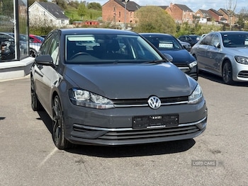 Used Volkswagen Golf 2018 for sale - 78348876: Photo