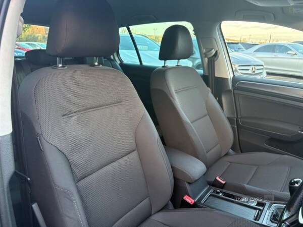 Used Volkswagen Golf 2019 for sale - 76802699: Photo 11