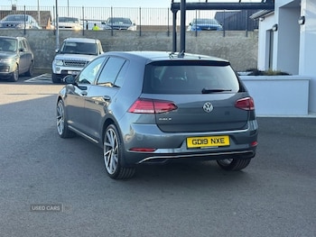 Used Volkswagen Golf 2019 for sale - 78475867: Photo