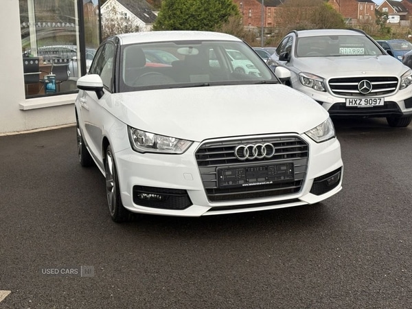 Used Audi A1 2015 for sale - 76936910: Photo 4