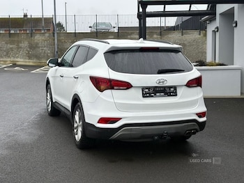 Used Hyundai Santa Fe 2018 for sale - 79039654: Photo