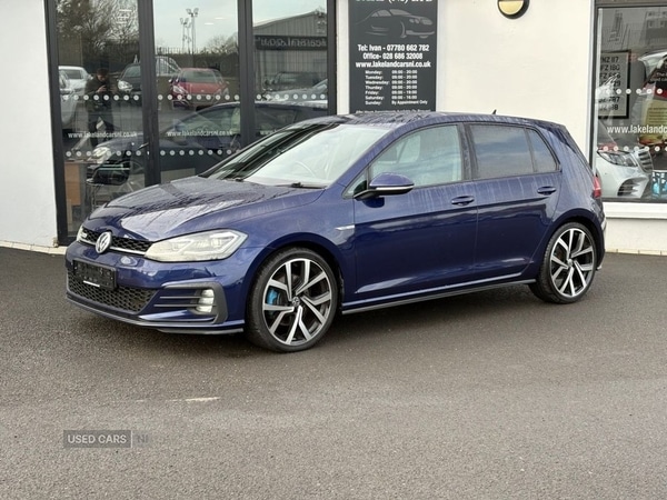 Used Volkswagen Golf 2017 for sale - 77280450: Photo 2