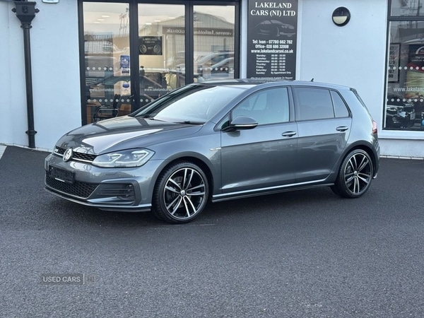 Used Volkswagen Golf 2017 for sale - 76759819: Photo 2