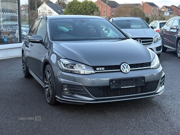 Used Volkswagen Golf 2017 for sale - 76759819: Photo 4