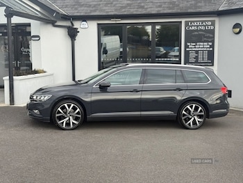 Used Volkswagen Passat 2021 for sale - 79522109: Photo