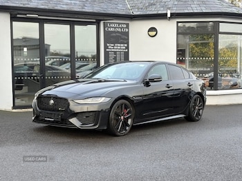 2021 - 2.0 D200 R-Dynamic Black 4dr Auto