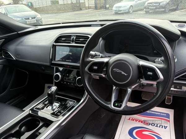 Used Jaguar XE 2021 for sale - 76574008: Photo 9