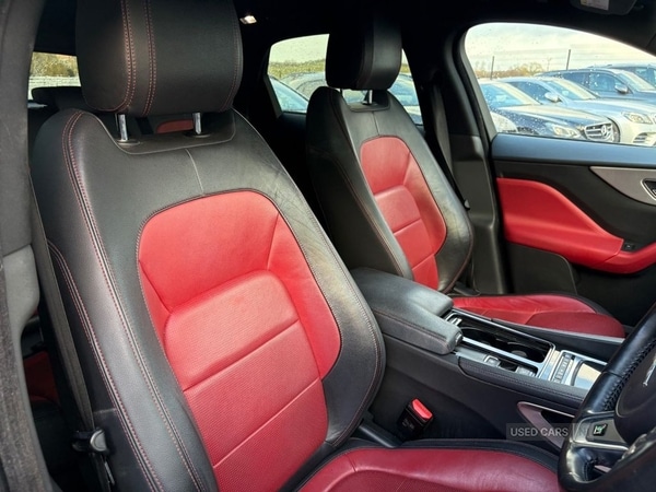 Used Jaguar F-Pace 2017 for sale - 76620845: Photo 10