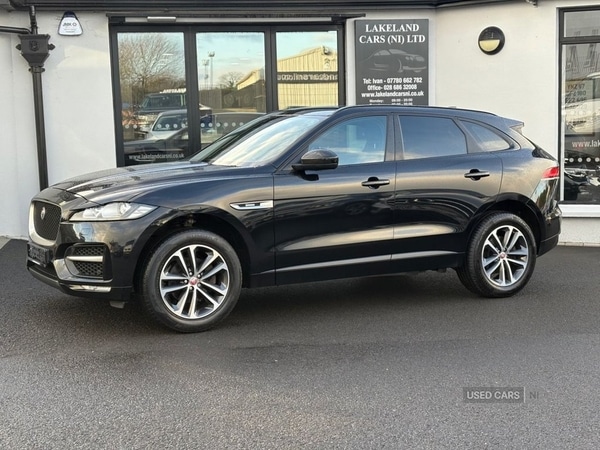 Used Jaguar F-Pace 2017 for sale - 76620845: Photo 2