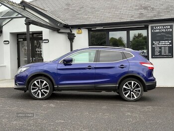 Used Nissan Qashqai 2017 for sale - 74778097: Photo