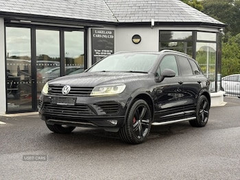 2017 - 3.0 V6 TDI BMT 262 R-Line Plus 5dr Tip Auto