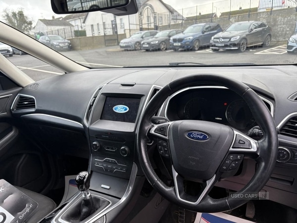 Used Ford Galaxy 2017 for sale - 76715914: Photo 5