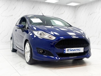 Used Ford Fiesta 2015 for sale - 79474803: Photo