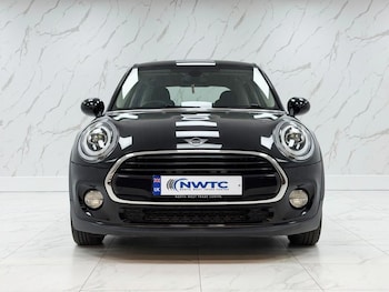 Used MINI Hatch 2019 for sale - 79587106: Photo