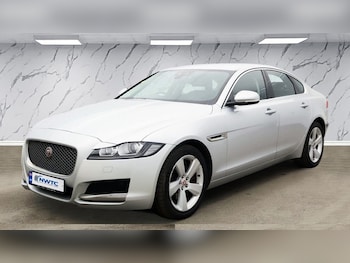 Used Jaguar XF 2017 for sale - 79265628: Photo