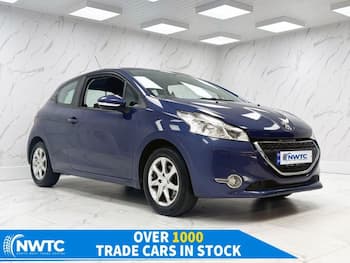 Used Peugeot 208 2015 for sale - 79632316: Photo