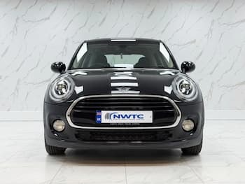 Used MINI Hatch 2019 for sale - 79618841: Photo