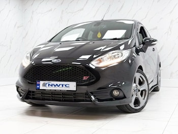 Used Ford Fiesta 2016 for sale - 79265760: Photo