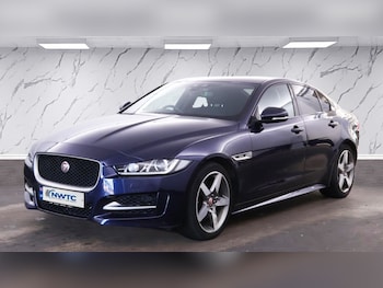 Used Jaguar XE 2018 for sale - 79422723: Photo
