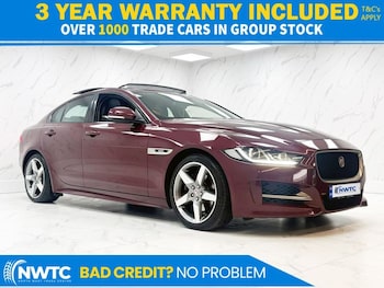 Used Jaguar XE 2016 for sale - 79400438: Photo