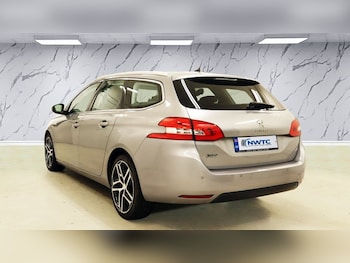 Used Peugeot 308 2017 for sale - 79385052: Photo
