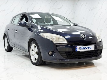 Used Renault Megane 2010 for sale - 79265826: Photo