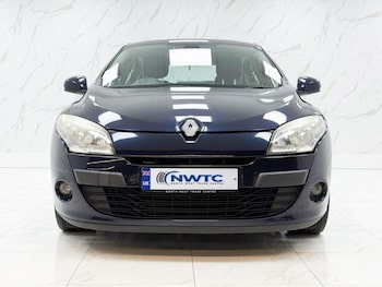 Used Renault Megane 2010 for sale - 79265826: Photo