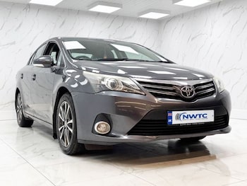 Used Toyota Avensis 2013 for sale - 79400423: Photo