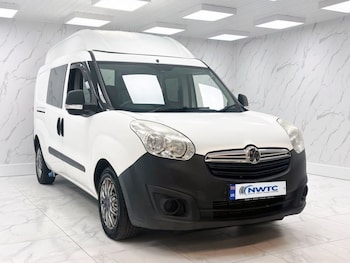 Used Vauxhall Combo 2016 for sale - 79632380: Photo
